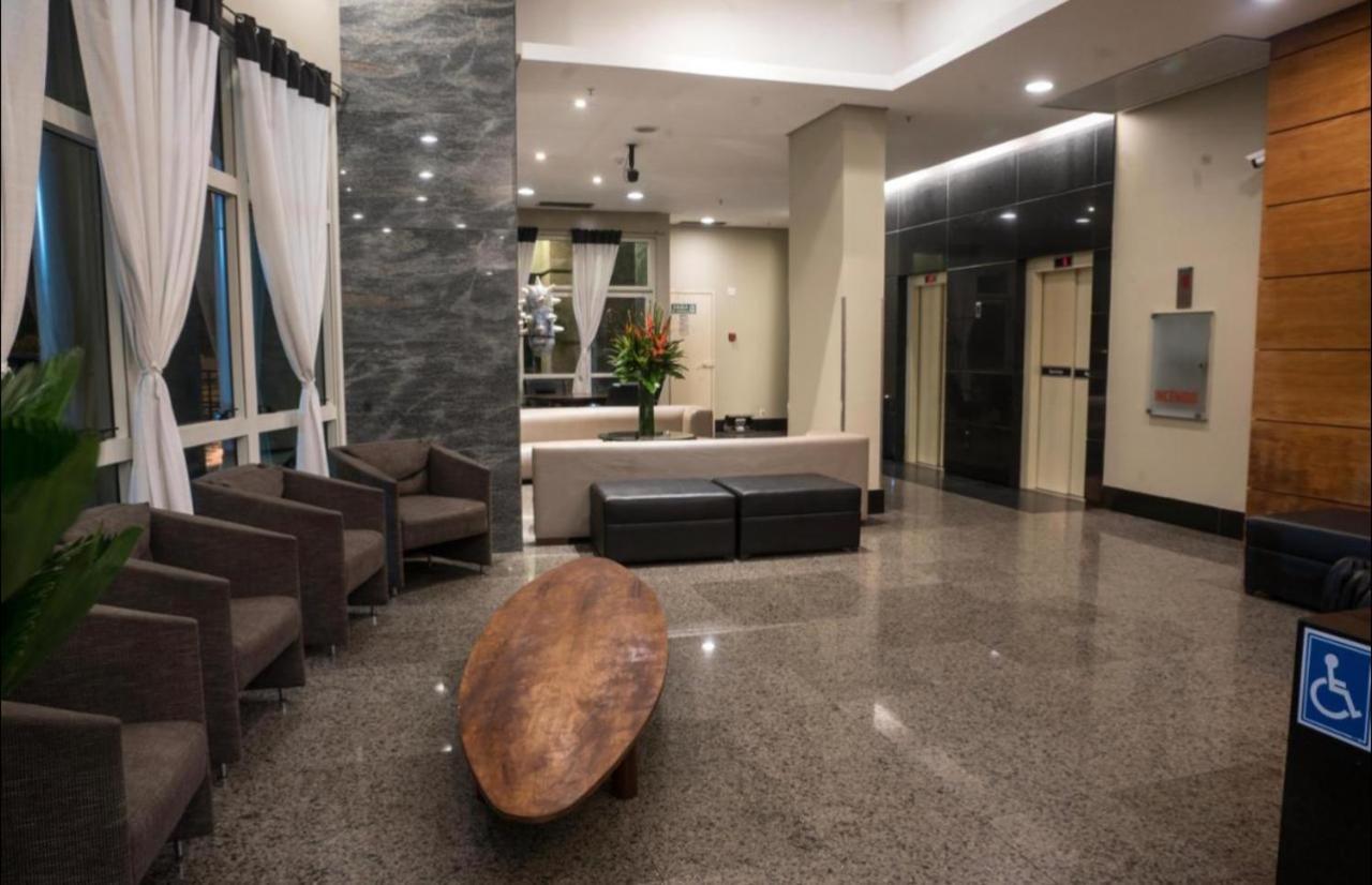 Apartahotel Flat Barra First
